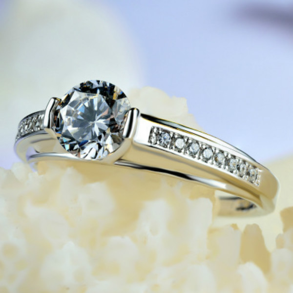 what’s worth engagement ring are you expect?here have some issue got to cosider