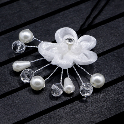 Find the high quality wedding accessories online