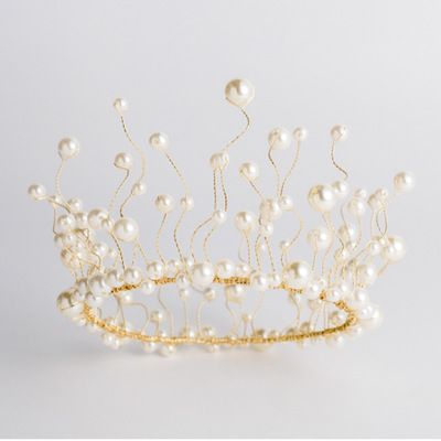 How to find your necessary wedding hair accessory