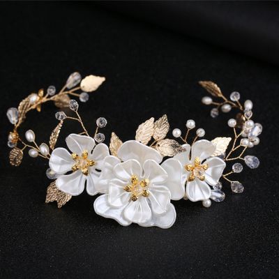Wedding hair accessories inspire to big days