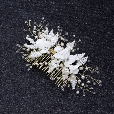 EXPRESS YOURSELF WITH BRIDAL HAIR FLOWERS AND DECORATIVE HAIR PINS