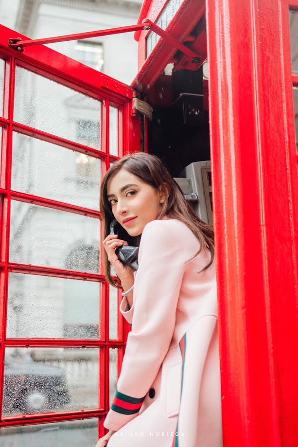 AMIDST VACATION, ANGELA KRISLINZKI SHOOT FOR AN AD IN LONDON