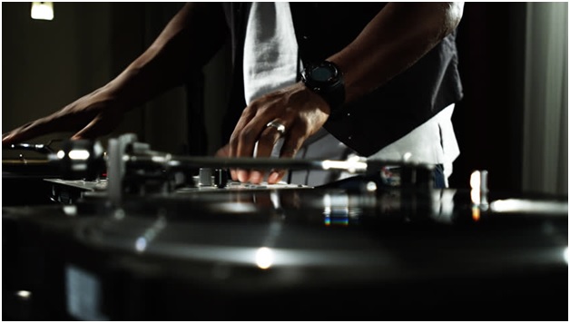 Choose a Party DJ- Alexander Jokinsky