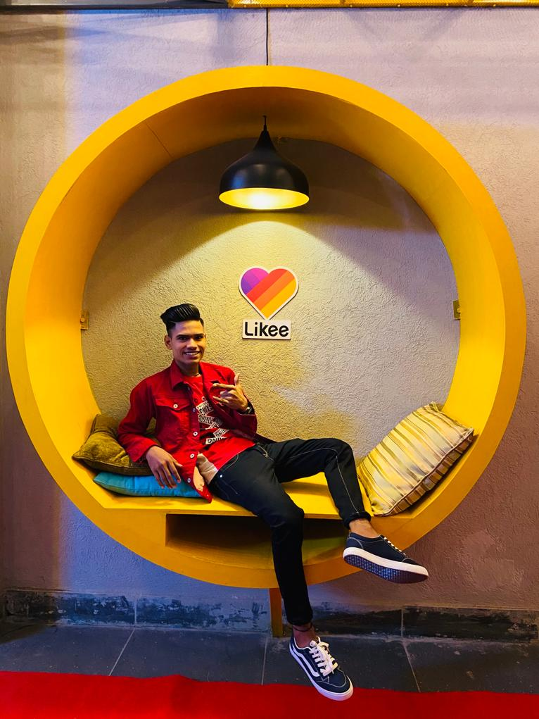 From village lad to short video star: Chronicling the journey of Likee’s Ravi Sagar from UP’s Bareilly