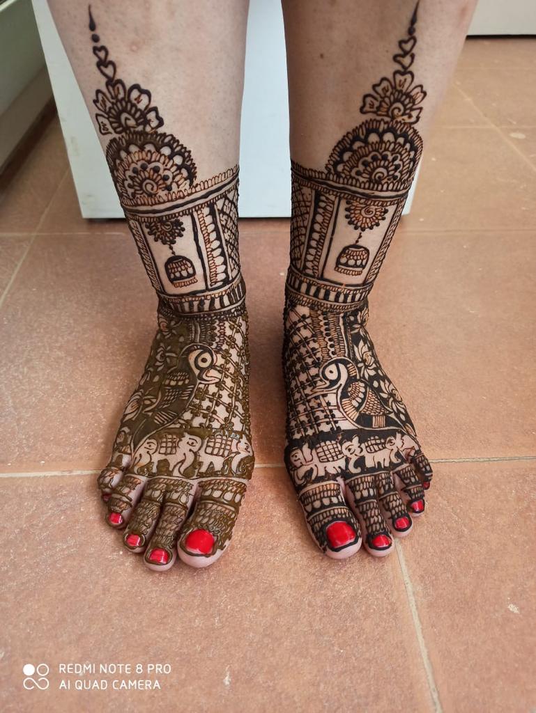 Bridal Mehndi Artist in Bangalore | Bridal & Party Mehndi Designers | geetmehndiarts.com