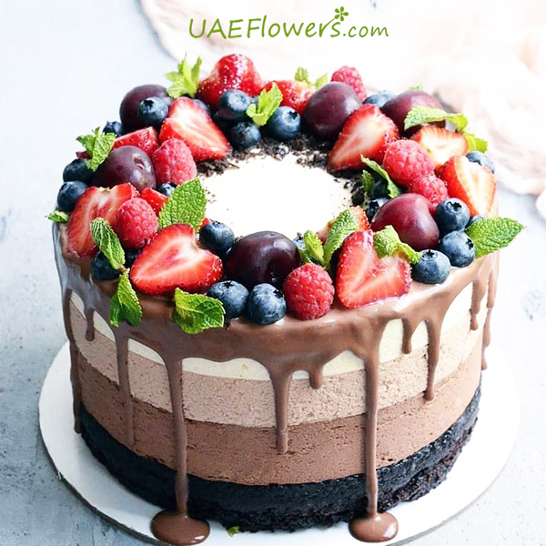 Get Free Cake on Various Flowers To Send You Love: UAE Flowers