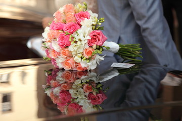 Arabianflora offers best flower combos at affordable prices