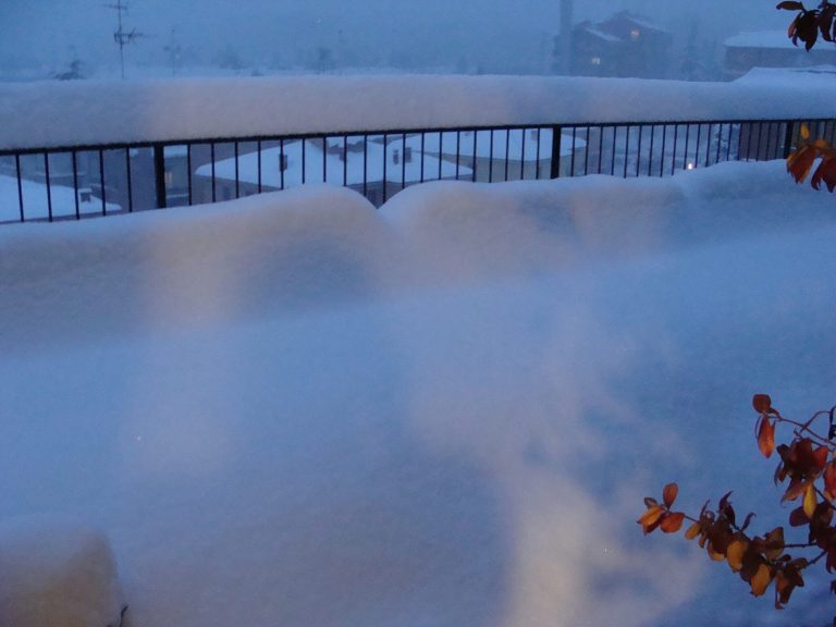 Previsioni meteo: nevicate e freddo intenso per un Natale invernale