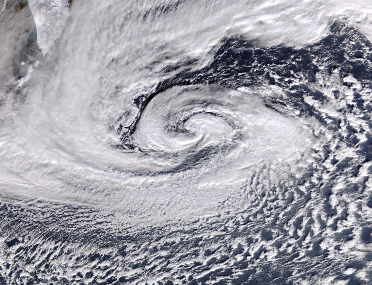 Meteo: si forma il ciclone dell’Immacolata, previsti pioggia e freddo intenso