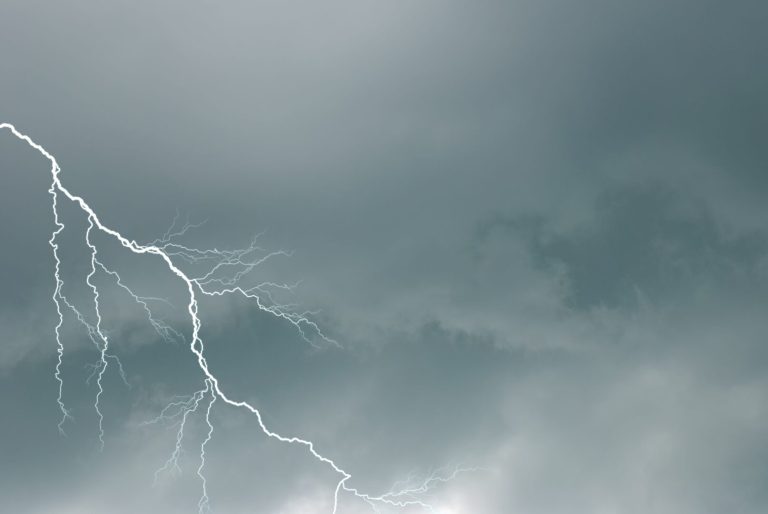 meteo-italia:-vortice-di-bassa-pressione-al-sud-e-cambiamenti-attesi-nel-fine-settimana