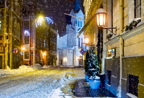 Meteo: stop all’Alta Pressione. Freddo, Pioggia e Neve