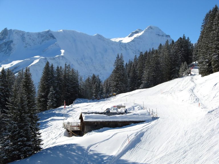 Meteo neve: nuovo peggioramento in arrivo, fiocchi in Appennino e accumuli abbondanti in quota