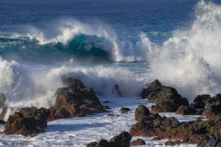 Meteo Isole Canarie: venti tempestosi e calima in arrivo, scenario critico nelle prossime ore