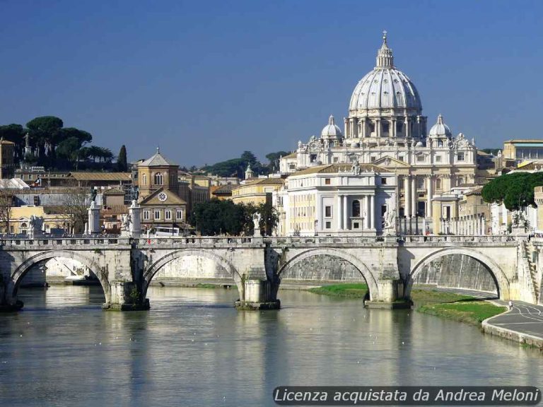 Meteo Roma: Domani piogge e nuvole, seguiti da vento e instabilità