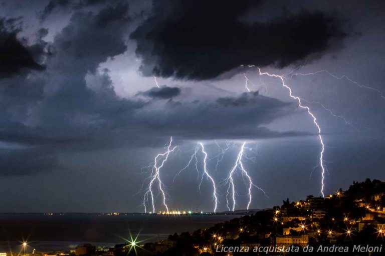 Meteo Trieste: domani nuvoloso con rovesci, seguito da giorni simili