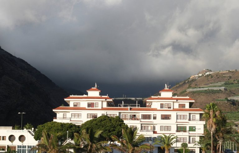Meteo Canarie oggi: piogge in arrivo con la DANA, instabilità diffusa sull’arcipelago