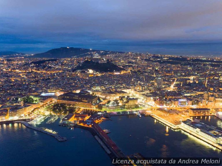meteo-napoli:-domani-pioggia-e-vento,-segue-nuvolosita-con-pioviggine