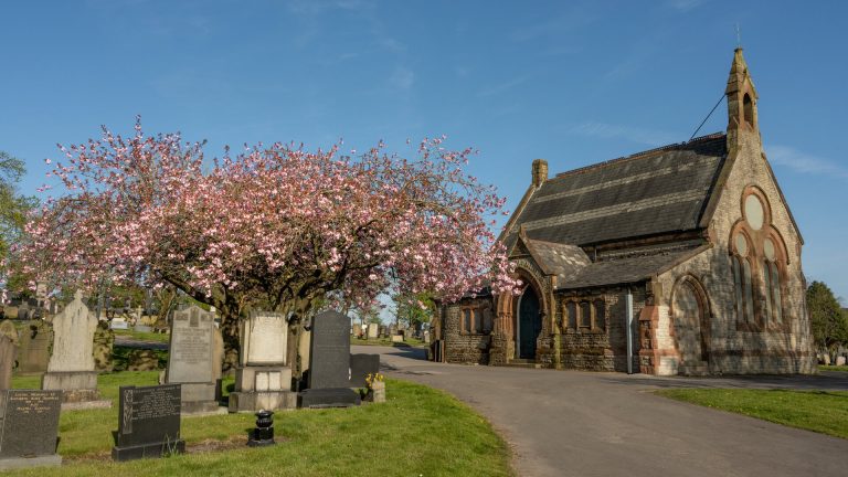 Meteo Greater Manchester: sole brillante e venti intensi nel weekend del 5 e 6 aprile 2025