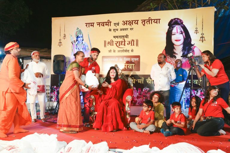 grand-annadaan-drive-of-radhe-guru-maa-on-ram-navami-and-akshaya-tritiya