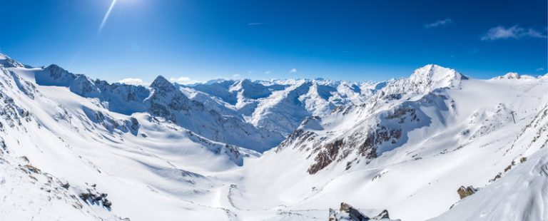 Ghiaccio sulle Alpi: cosa accadrà sulle vette del 2069
