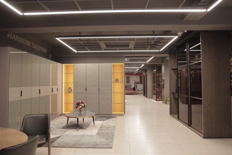 hettich-launches-first-of-25-hex-stores-in-india,-starting-with-agra-strategic-rollout-begins-in-agra,-chosen-for-its-blend-of-heritage-and-modern-living