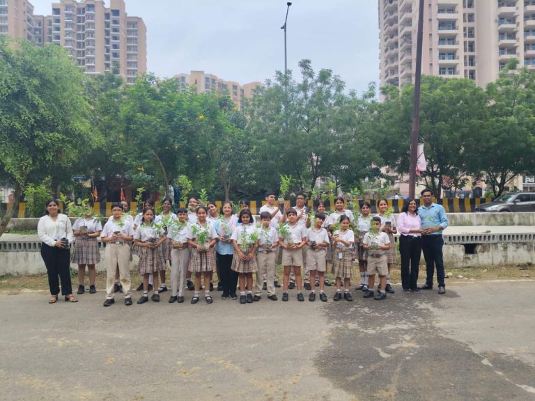 Gaurs Group Strengthens CSR Commitment by Supporting UP Govt’s ‘Ek Ped Maa Ke Naam 2.0’ with Extensive Plantation Drive.