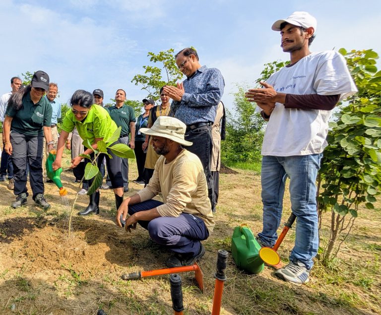 HCLTech commemorates the 49th anniversary of HCL Group by planting 49,000 saplings across India