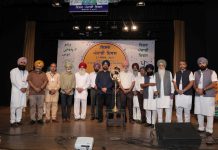 Vishav Punjabi Diwas 2025: First World Punjabi Day Celebrated on September 23, Dedicated to Baba Farid Ji vishav-punjabi-diwas-2025:-first-world-punjabi-day-celebrated-on-september-23,-dedicated-to-baba-farid-ji