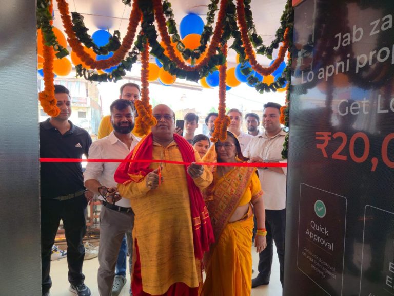 PayMe Inaugurates Its First Offline Branch in Gorakhpur after Delhi NCR,  Strengthens Credit Access with LAP and Personal Loans